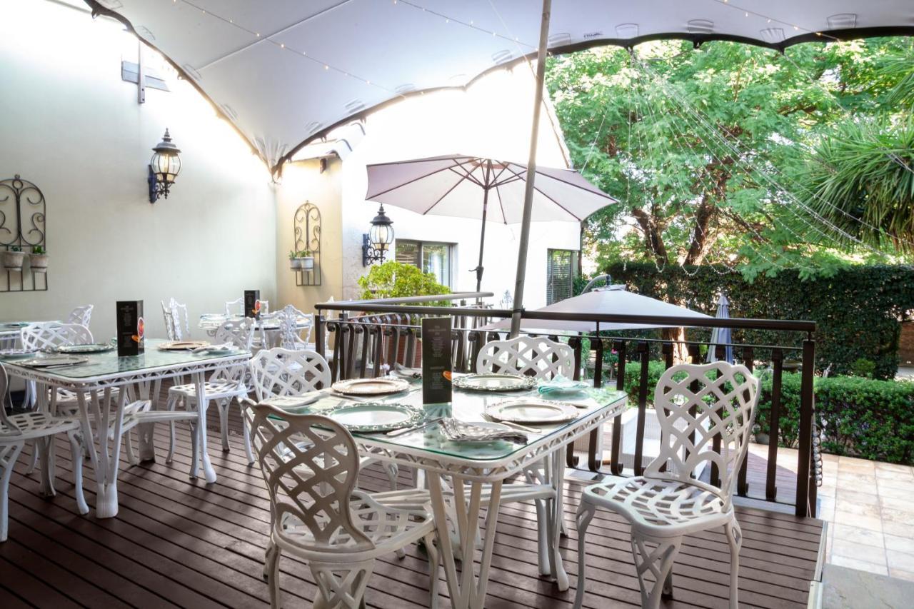 Innjoy Boutique Hotel センチュリオン エクステリア 写真